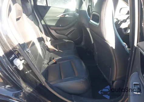 2017 Infiniti Qx30 Sport z USA, uszkodzony, nr VIN SJKCH5CP7HA028067